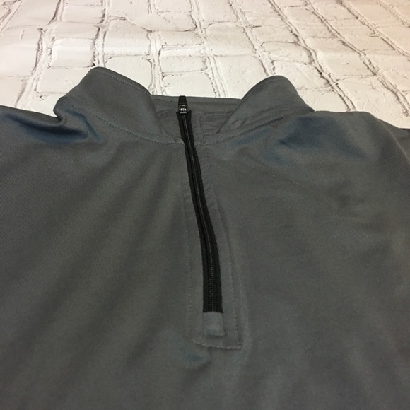 Ladies Holloway Golf 1/4 zip gray size small - Picture 3 of 7